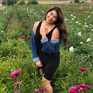 Meet your Posher, Macy